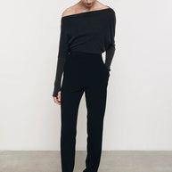 enza costa cashmere cuffed off the shoulder l/s long sleeve in charcoal 