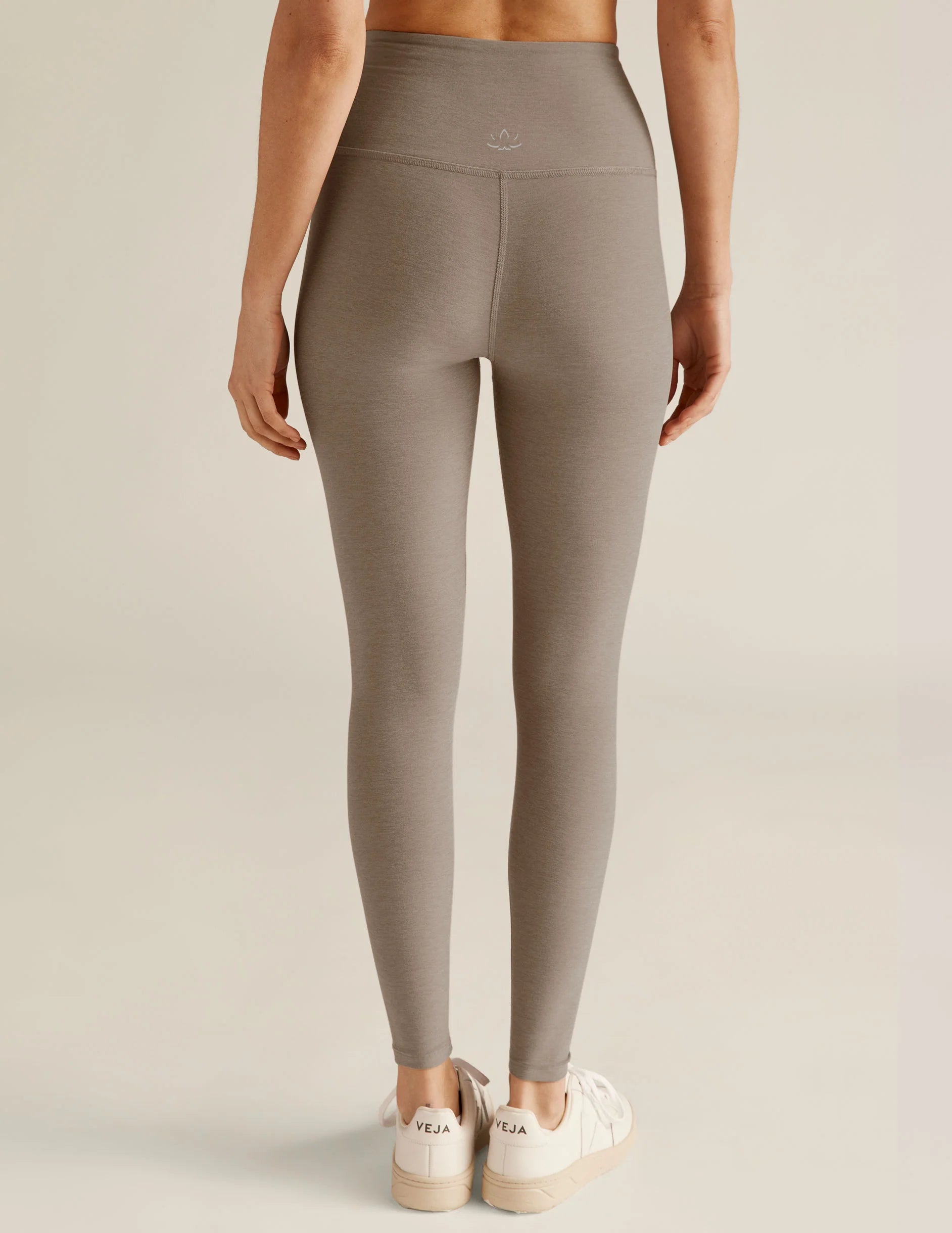 Beyond Yoga Birch Heather Spacedye Caught in The Midi High Waisted Legging Beige 