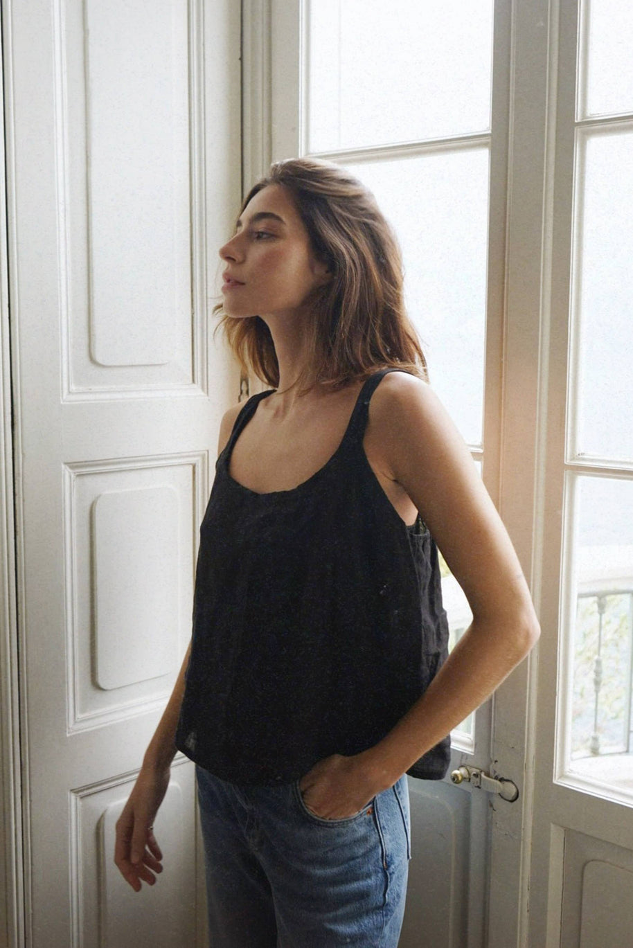 Beachwood Baby The Playa Top in Noir, Black Linen Tank Top