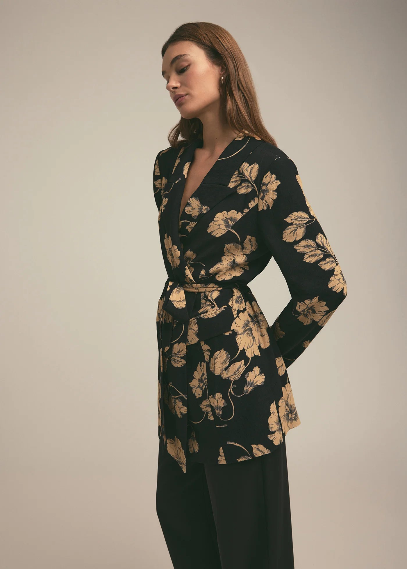 Favorite Daughter Adrienne Blazer Noir Fleur, Favorite Daughter Floral Blazer, Oversize Blazer 