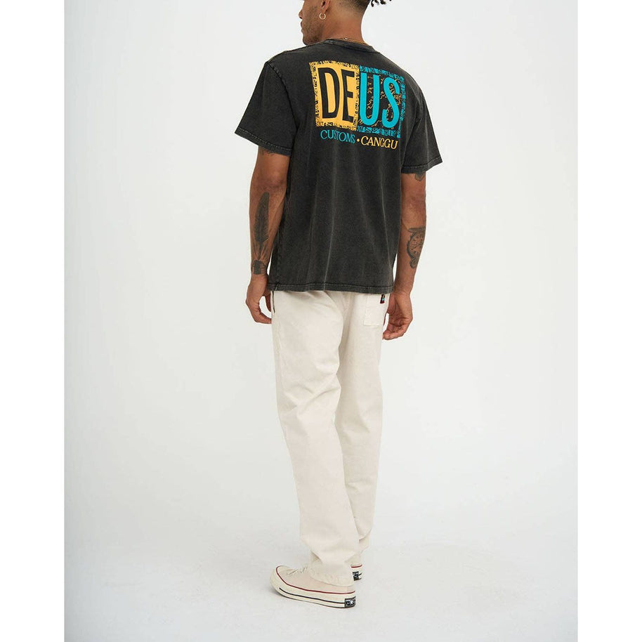 Lineup Tee - Anthracite - Room Eight - Deus Ex Machina