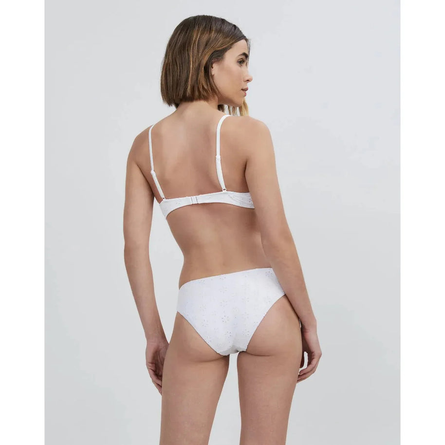 Solid and Striped Bikini - Daphne Bikini Solid and Striped - Cupped Eyelet Bikini Top 